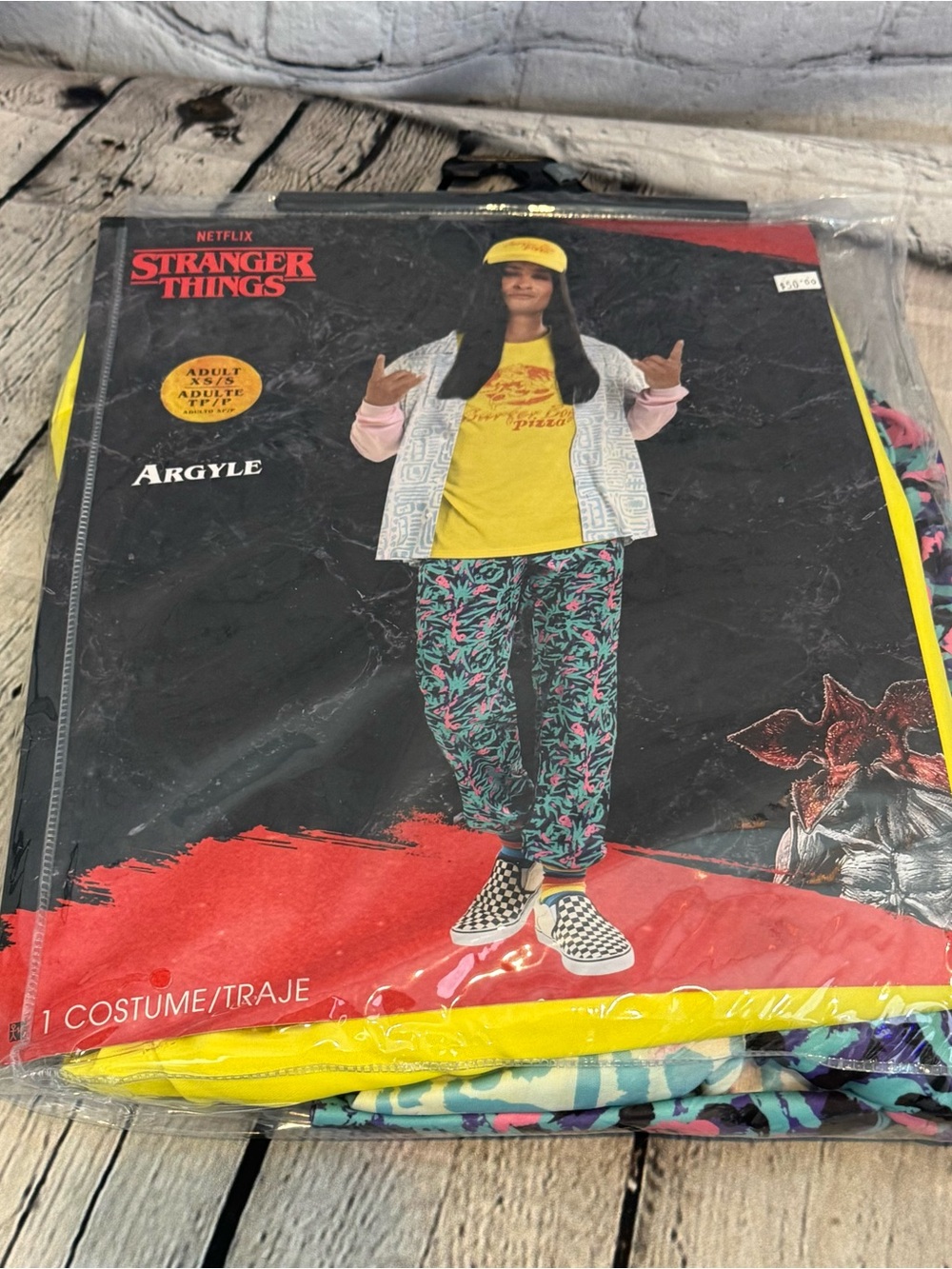 Stranger Things Argyle Men’s Halloween Costume